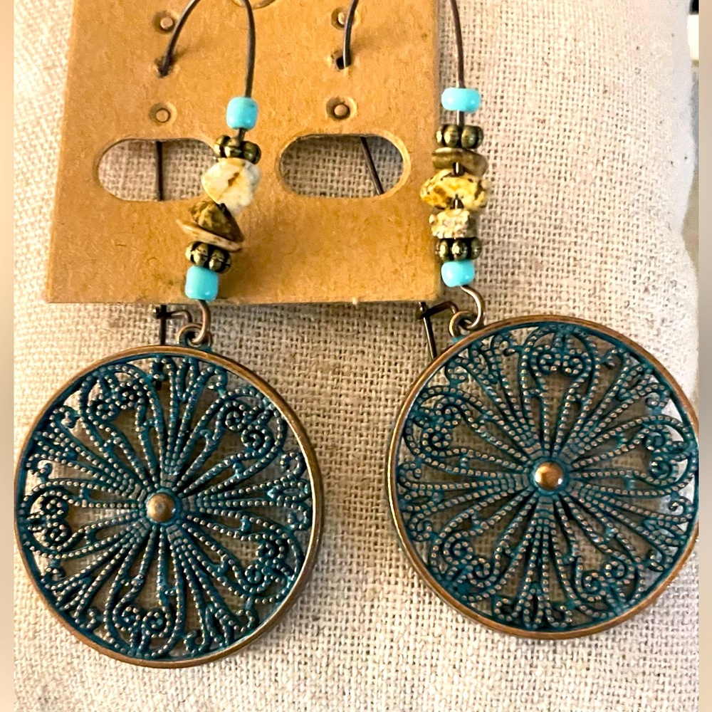 🔆 Bronze lace w/turquoise round flower ear drop earrings
